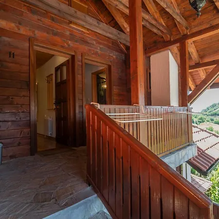 Lux Smestaj Ivanjicki Konaci Apartman *