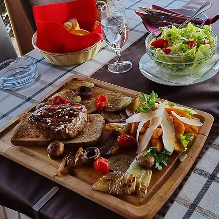 Lux Smestaj Ivanjicki Konaci *